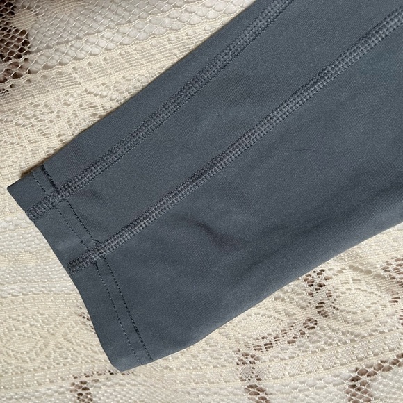 Nike Charcoal Performance Leggings - Picture 7 of 8